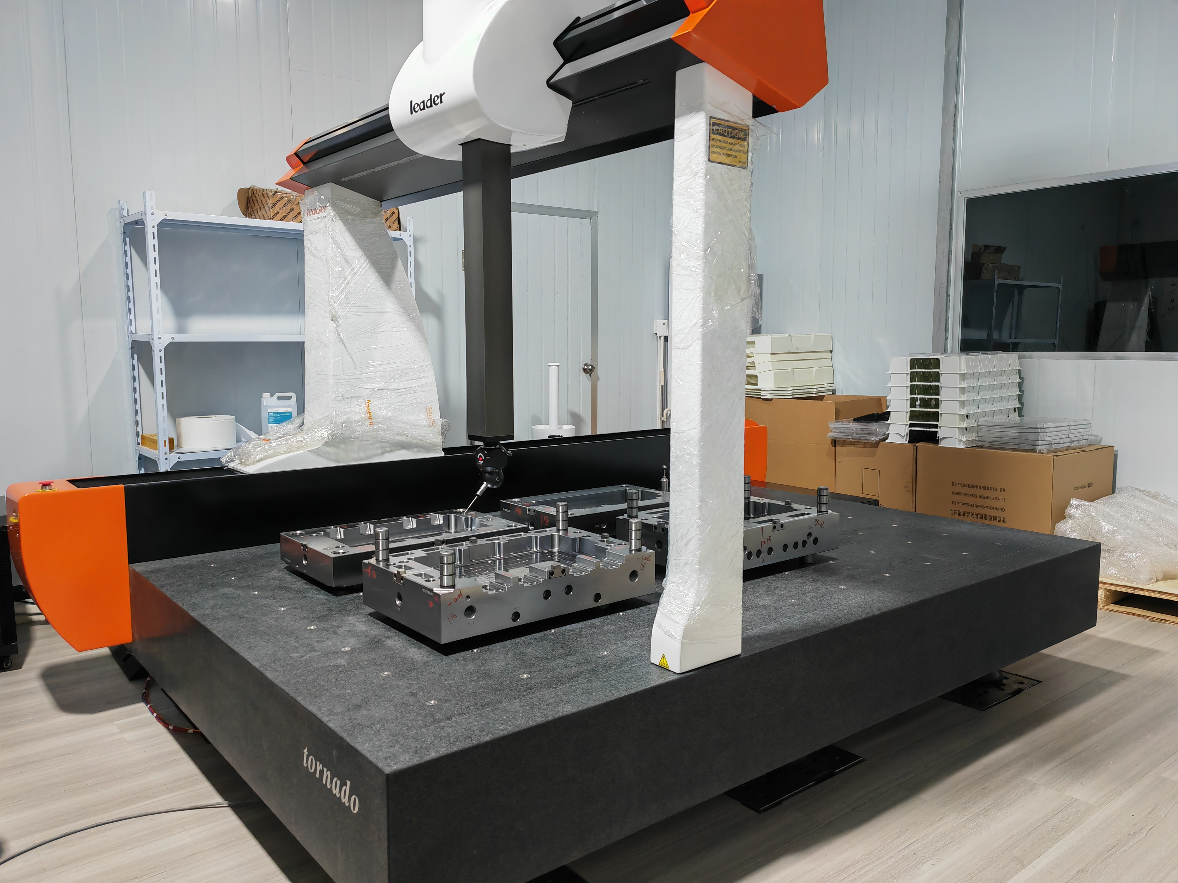 Customer-supplied CMM dimensional inspection equipment